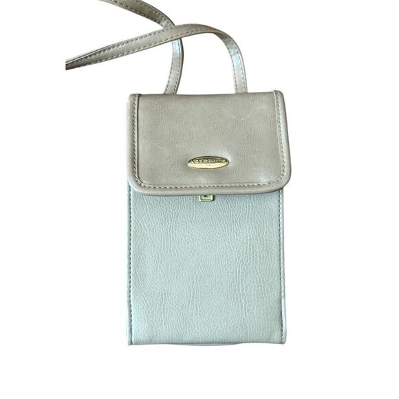 Liz Claiborne Purse Crossbody Shoulder Bag Tan Y2K Beige Vacation Office Travel - Picture 9 of 11